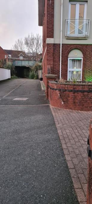 Beautiful 2-bed On Seafront Apartment Torquay